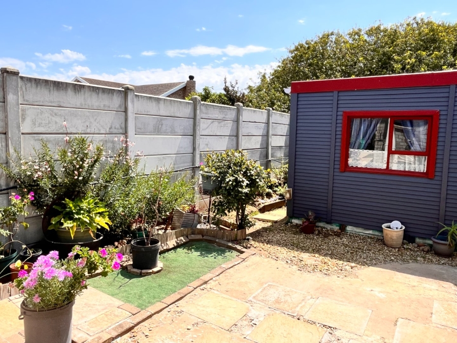 3 Bedroom Property for Sale in Noorsekloof Eastern Cape